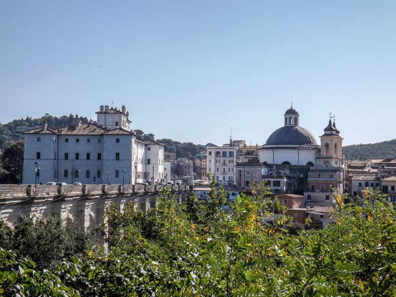 Ariccia - Veduta sulla città.